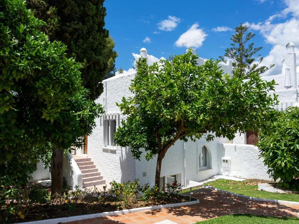 Apartment Atalaya Rio Verde By Interhome Marbella 0*,  Espanha